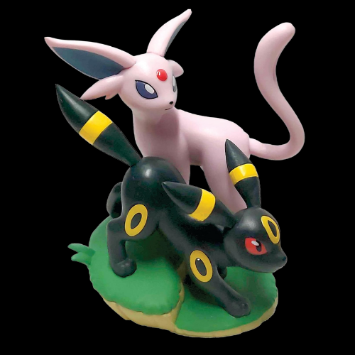 Scarlet & Violet—Prismatic Evolutions Premium Figure Collection